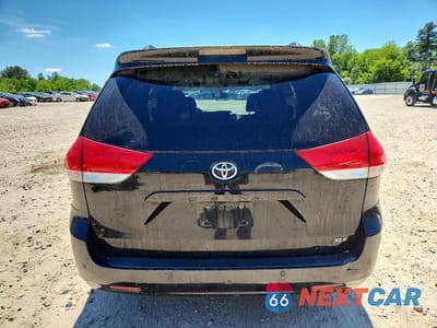 Zdjęcie 6 z 13 samochodu: 2013 TOYOTA SIENNA XLE 8-PASSENGER VIN:5TDYK3DC5DS316502 - miniatura