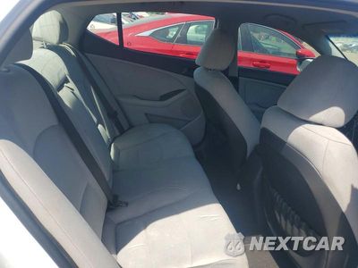 Zdjęcie 10 z 12 samochodu: 2015 KIA OPTIMA LX VIN:5XXGM4A77FG357771 - miniatura