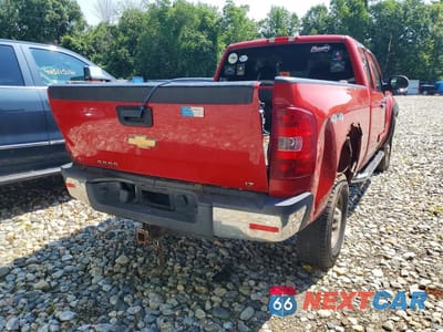 Trzecie zdjęcie samochodu z tyłu: 2007 CHEVROLET SILVERADO K2500 HEAVY DUTY VIN:1GCHK29K07E592879 - miniatura
