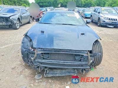 Piąte zdjęcie samochodu w środku: 2016 JAGUAR F-TYPE R VIN:SAJWJ6DL0GMK24467 - miniatura