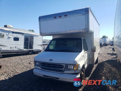 1997 FORD E350 BOX TRUCK 1FDKE30L6VHA41825 - główne zdjęcie licytacji z USA - miniatura