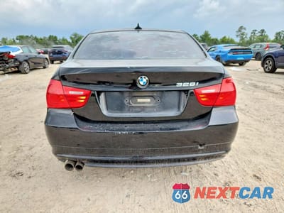 Zdjęcie 6 z 12 samochodu: 2011 BMW 328 I VIN:WBAPH7C50BE130838 - miniatura