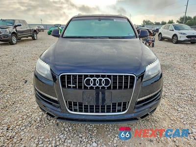 Piąte zdjęcie samochodu w środku: 2015 AUDI Q7 PREMIUM PLUS VIN:WA1LGAFE2FD032493 - miniatura