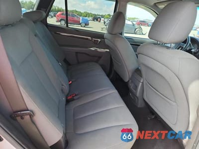 Zdjęcie 11 z 13 samochodu: 2012 HYUNDAI SANTA FE GLS VIN:5XYZG3AB2CG114567 - miniatura
