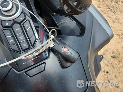 Zdjęcie 8 z 10 samochodu: 2023 HONDA GL1800 B VIN:JH2SC7947PK500287 - miniatura
