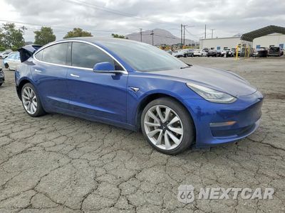 Czwarte zdjęcie samochodu z boku: 2020 TESLA MODEL 3 VIN:5YJ3E1EB8LF667161 - miniatura