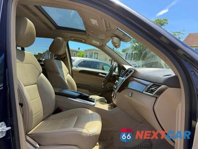 Zdjęcie 10 z 12 samochodu: 2015 MERCEDES-BENZ ML 350 4MATIC VIN:4JGDA5HB7FA461597 - miniatura