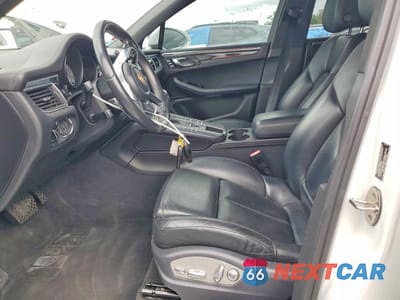 Zdjęcie 7 z 13 samochodu: 2015 PORSCHE MACAN S VIN:WP1AB2A52FLB62724 - miniatura