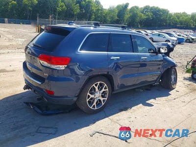 Trzecie zdjęcie samochodu z tyłu: 2021 JEEP GRAND CHEROKEE OVERLAND VIN:1C4RJFCG7MC583736 - miniatura