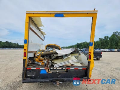 Zdjęcie 6 z 12 samochodu: 2022 GMC SAVANA G3500 BOX TRUCK VIN:7GZ37TC7XNN000247 - miniatura