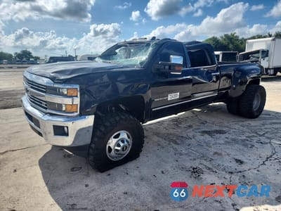 2016 CHEVROLET SILVERADO K3500 LTZ 1GC4K0E83GF233825 - główne zdjęcie licytacji z USA - miniatura