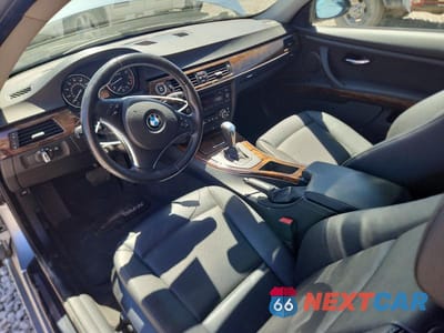 Zdjęcie 8 z 12 samochodu: 2009 BMW 328 XI SULEV VIN:WBAWV53519P080118 - miniatura