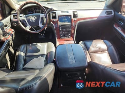 Zdjęcie 8 z 12 samochodu: 2007 CADILLAC ESCALADE EXT VIN:3GYFK62897G229495 - miniatura