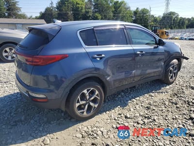 Trzecie zdjęcie samochodu z tyłu: 2021 KIA SPORTAGE LX VIN:KNDPM3AC0M7855985 - miniatura