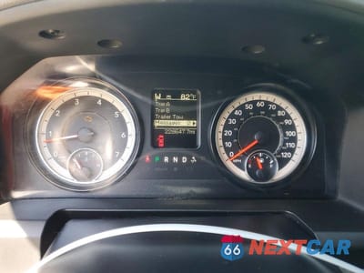Zdjęcie 9 z 13 samochodu: 2016 RAM 3500 ST VIN:3C63R2GTXGG228938 - miniatura