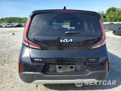 Zdjęcie 6 z 12 samochodu: 2023 KIA SOUL LX VIN:KNDJ23AU3P7845282 - miniatura