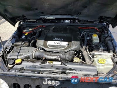 Zdjęcie 11 z 12 samochodu: 2014 JEEP WRANGLER UNLIMITED SAHARA VIN:1C4BJWEGXEL324111 - miniatura