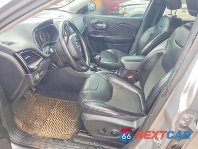 Zdjęcie 7 z 13 samochodu: 2019 JEEP CHEROKEE LATITUDE PLUS VIN:1C4PJMLB1KD292222 - miniatura