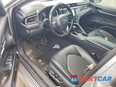 Zdjęcie 8 z 12 samochodu: 2019 TOYOTA CAMRY SE VIN:4T1B11HK0KU240156 - miniatura