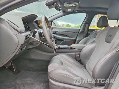 Zdjęcie 7 z 12 samochodu: 2023 HYUNDAI SONATA N LINE VIN:KMHL14JC5PA272781 - miniatura