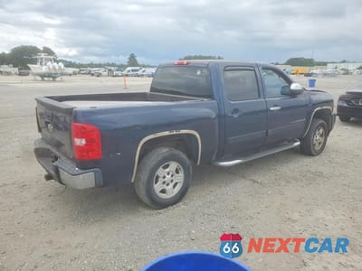 Trzecie zdjęcie samochodu z tyłu: 2008 CHEVROLET SILVERADO K1500 VIN:2GCEK133981250896 - miniatura