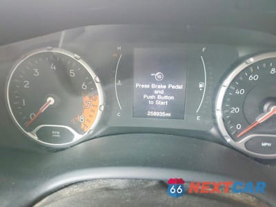 Zdjęcie 9 z 13 samochodu: 2017 JEEP RENEGADE SPORT VIN:ZACCJBAB2HPF86227 - miniatura