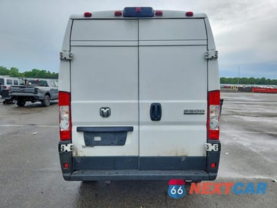 Zdjęcie 6 z 13 samochodu: 2023 RAM PROMASTER 2500 2500 HIGH VIN:3C6LRVDG5PE546745 - miniatura