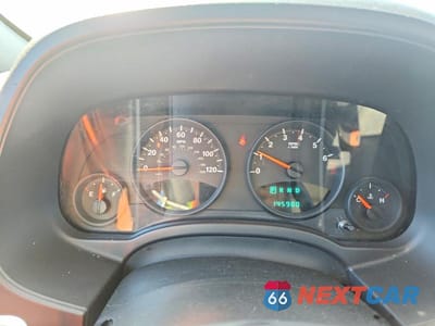 Zdjęcie 9 z 13 samochodu: 2010 JEEP PATRIOT SPORT VIN:1J4NT2GB1AD666255 - miniatura