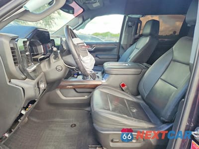 Zdjęcie 7 z 12 samochodu: 2022 GMC SIERRA K1500 SLT VIN:3GTUUDED9NG598178 - miniatura