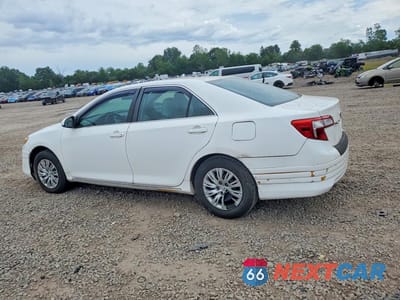 Drugie zdjęcie samochodu z przodu: 2014 TOYOTA CAMRY HYBRID LE VIN:4T1BD1FK5EU111408 - miniatura
