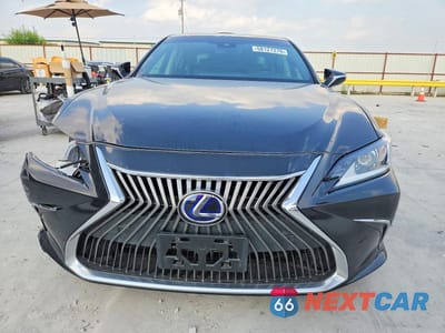 Piąte zdjęcie samochodu w środku: 2021 LEXUS ES 300H VIN:58ADA1C13MU001378 - miniatura