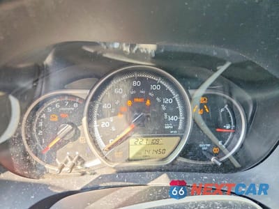 Zdjęcie 9 z 12 samochodu: 2017 TOYOTA YARIS 5-DOOR L FLEET VIN:VNKKTUD35HA079612 - miniatura