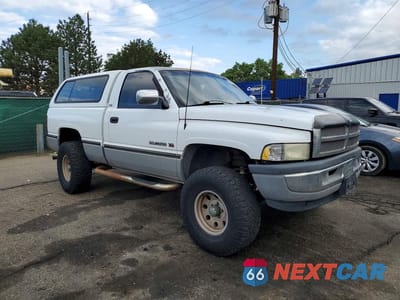 Czwarte zdjęcie samochodu z boku: 1997 DODGE RAM 1500 VIN:1B7HF16Z6VJ502476 - miniatura
