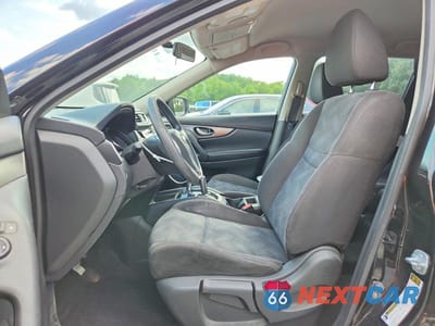 Zdjęcie 7 z 13 samochodu: 2015 NISSAN ROGUE S VIN:KNMAT2MV7FP583907 - miniatura