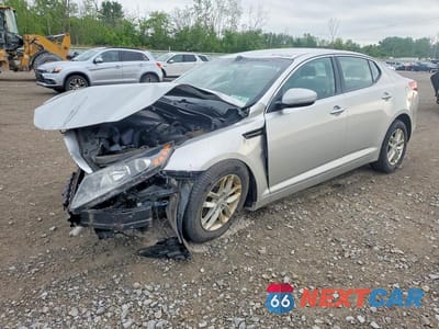 2013 KIA OPTIMA LX KNAGM4A79D5353803 - główne zdjęcie licytacji z USA - miniatura