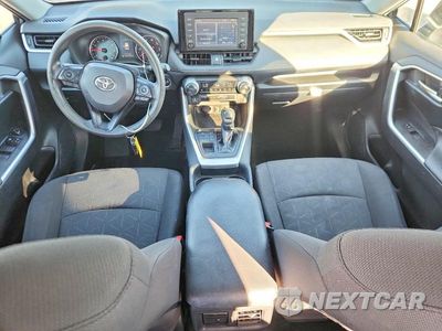 Zdjęcie 8 z 13 samochodu: 2019 TOYOTA RAV4 XLE VIN:2T3P1RFV6KW013689 - miniatura