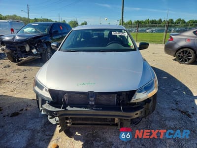 Piąte zdjęcie samochodu w środku: 2015 VOLKSWAGEN JETTA BASE VIN:3VW2K7AJ7FM297418 - miniatura