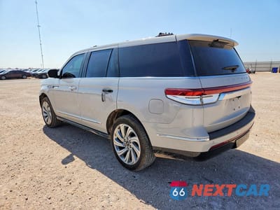 Drugie zdjęcie samochodu z przodu: 2024 LINCOLN NAVIGATOR VIN:5LMJJ2NG4REL23351 - miniatura