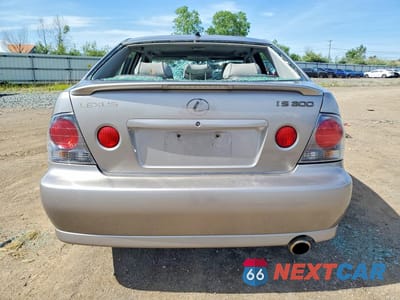 Zdjęcie 6 z 12 samochodu: 2003 LEXUS IS 300 VIN:JTHBD192330074801 - miniatura