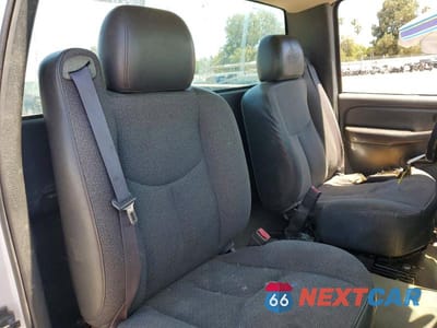 Zdjęcie 10 z 12 samochodu: 2004 CHEVROLET SILVERADO C2500 HEAVY DUTY VIN:1GBHC24UX4E175162 - miniatura