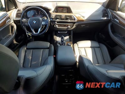 Zdjęcie 8 z 12 samochodu: 2019 BMW X3 SDRIVE30I VIN:5UXTR7C52KLF32811 - miniatura