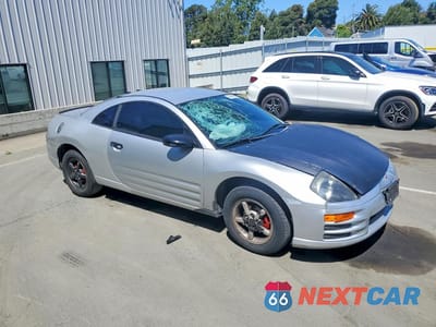 Czwarte zdjęcie samochodu z boku: 2000 MITSUBISHI ECLIPSE RS VIN:4A3AC34G8YE128616 - miniatura