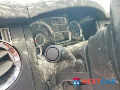 Zdjęcie 9 z 13 samochodu: 2007 FORD EXPEDITION XLT VIN:1FMFU16507LA71081 - miniatura