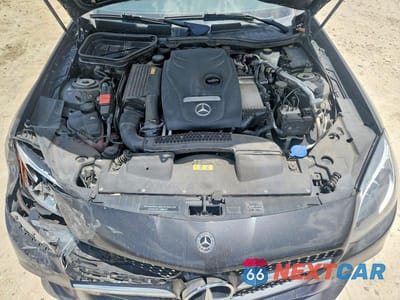 Zdjęcie 11 z 12 samochodu: 2019 MERCEDES-BENZ SLC 300 VIN:WDDPK3JA8KF156939 - miniatura