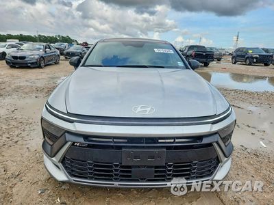 Piąte zdjęcie samochodu w środku: 2025 HYUNDAI SONATA N LINE VIN:KMHL54JC8SA504111 - miniatura