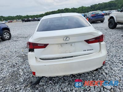 Zdjęcie 6 z 12 samochodu: 2016 LEXUS IS 200T VIN:JTHBA1D29G5025935 - miniatura