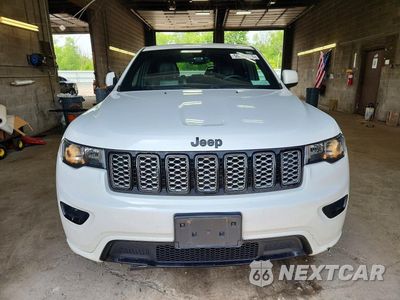 Piąte zdjęcie samochodu w środku: 2018 JEEP GRAND CHEROKEE LAREDO VIN:1C4RJFAG0JC121565 - miniatura