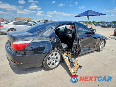 Trzecie zdjęcie samochodu z tyłu: 2008 BMW 535 I VIN:WBANW13568CZ77166 - miniatura