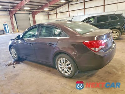 Drugie zdjęcie samochodu z przodu: 2015 CHEVROLET CRUZE LT VIN:1G1PC5SB1F7238451 - miniatura