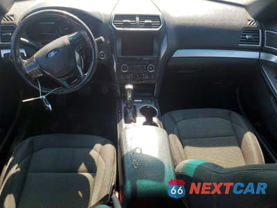 Zdjęcie 8 z 13 samochodu: 2016 FORD EXPLORER XLT VIN:1FM5K8D86GGA27778 - miniatura